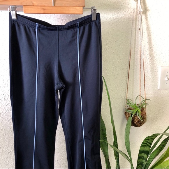 Nike Dry Fit joggers - Picture 2 of 8